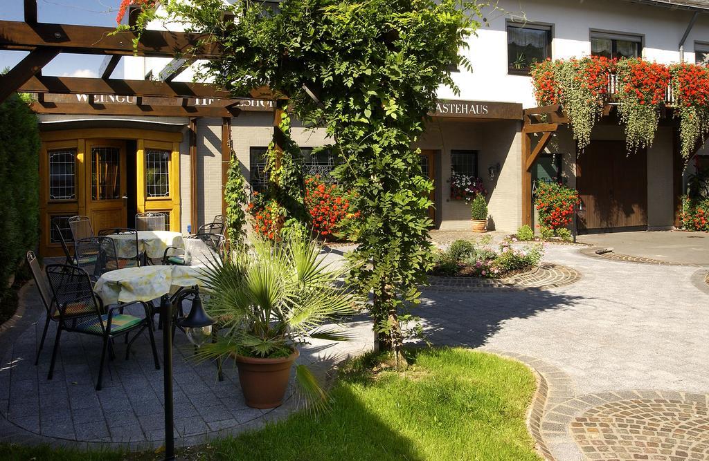 Wein & Gastehaus Hermeshof Hotell Trittenheim Exteriör bild